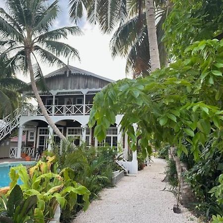 Caye Caulker Boutique Guesthouse Exteriör bild